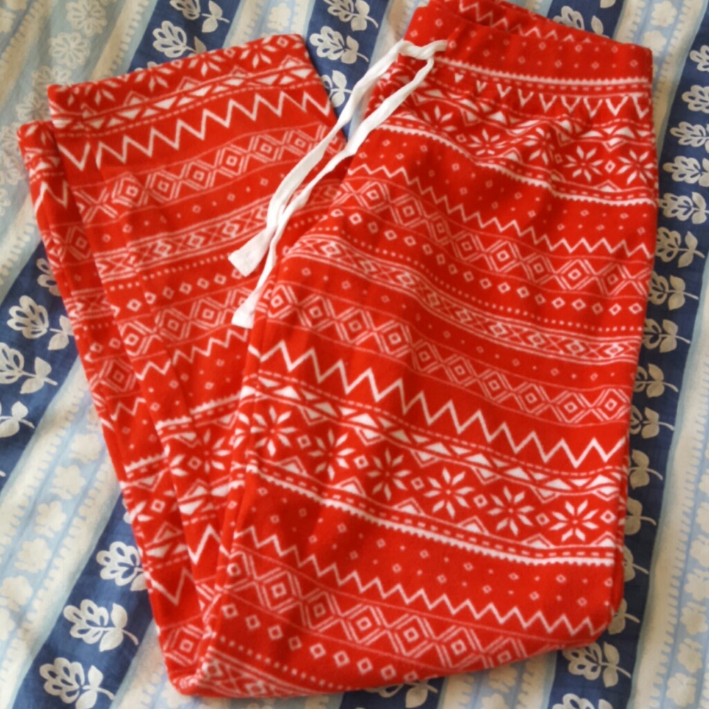 Old Navy print fleece lounge pants wore 1 time